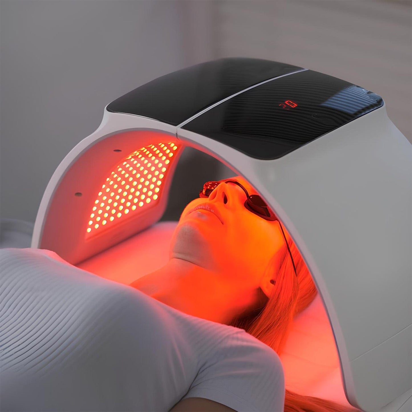 LED Light Therapy Device